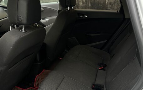 Opel Astra J, 2013 год, 750 000 рублей, 14 фотография