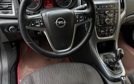 Opel Astra J, 2013 год, 750 000 рублей, 16 фотография