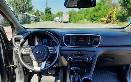 KIA Sportage IV рестайлинг, 2021 год, 2 300 000 рублей, 9 фотография