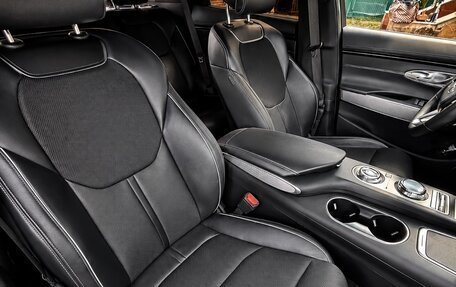 Genesis GV70, 2021 год, 4 900 000 рублей, 8 фотография