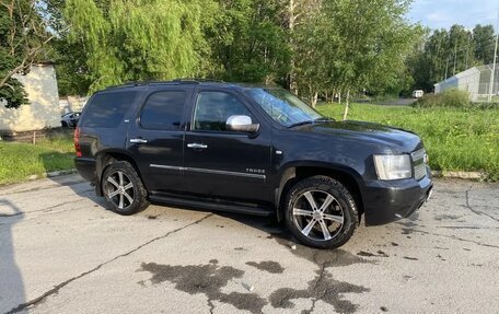 Chevrolet Tahoe III, 2012 год, 2 100 000 рублей, 3 фотография