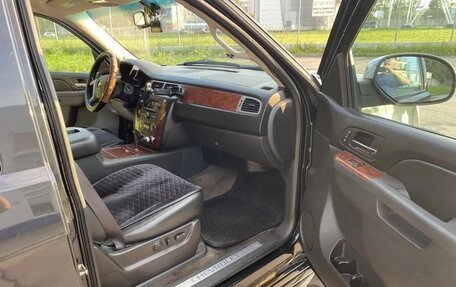 Chevrolet Tahoe III, 2012 год, 2 100 000 рублей, 9 фотография