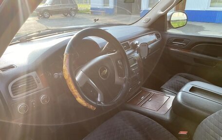 Chevrolet Tahoe III, 2012 год, 2 100 000 рублей, 6 фотография