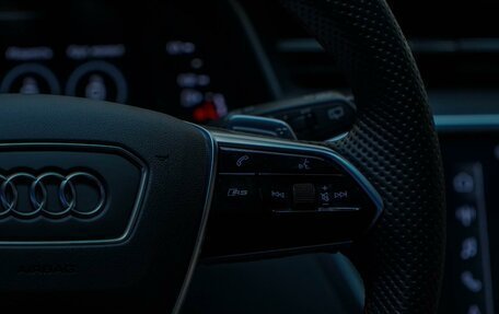 Audi RS 6, 2023 год, 14 345 055 рублей, 17 фотография
