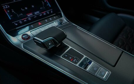 Audi RS 6, 2023 год, 14 345 055 рублей, 21 фотография