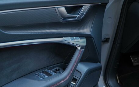 Audi RS 6, 2023 год, 14 345 055 рублей, 22 фотография