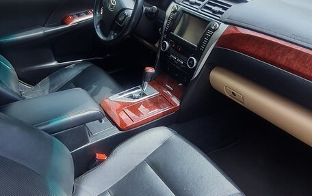 Toyota Camry, 2012 год, 1 490 000 рублей, 9 фотография