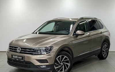 Volkswagen Tiguan II, 2019 год, 2 740 000 рублей, 1 фотография