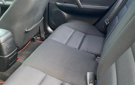 Mazda 6, 2006 год, 550 000 рублей, 22 фотография