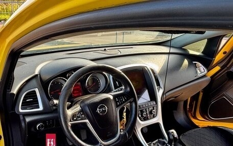 Opel Astra J, 2013 год, 800 000 рублей, 5 фотография