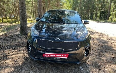 KIA Sportage IV рестайлинг, 2017 год, 1 490 000 рублей, 2 фотография