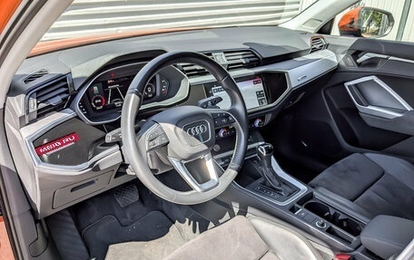 Audi Q3, 2018 год, 2 780 000 рублей, 16 фотография