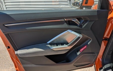 Audi Q3, 2018 год, 2 780 000 рублей, 19 фотография