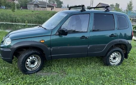 Chevrolet Niva I рестайлинг, 2009 год, 199 000 рублей, 2 фотография