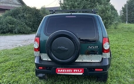 Chevrolet Niva I рестайлинг, 2009 год, 199 000 рублей, 3 фотография