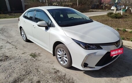 Toyota Corolla, 2019 год, 1 950 000 рублей, 10 фотография