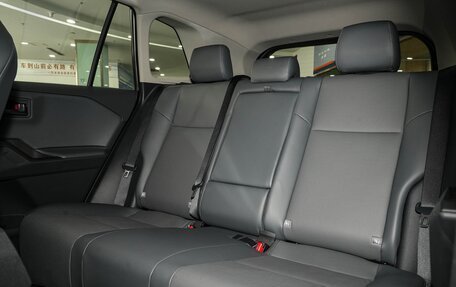 Toyota RAV4, 2026 год, 4 750 000 рублей, 18 фотография