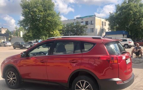 Toyota RAV4, 2015 год, 2 250 000 рублей, 2 фотография