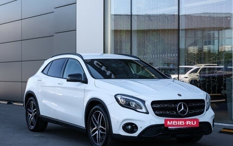 Mercedes-Benz GLA, 2019 год, 2 499 000 рублей, 3 фотография