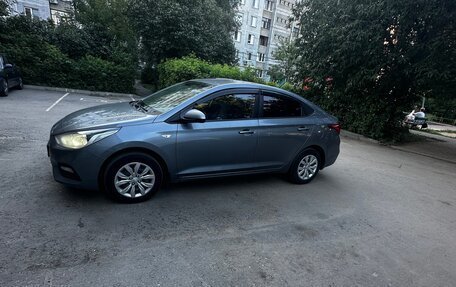 Hyundai Solaris II рестайлинг, 2018 год, 910 000 рублей, 6 фотография