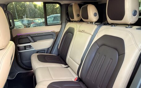 Land Rover Defender II, 2021 год, 3 990 000 рублей, 14 фотография