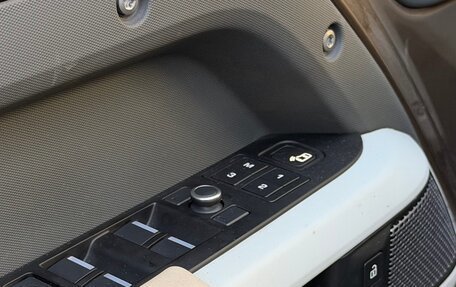 Land Rover Defender II, 2021 год, 3 990 000 рублей, 20 фотография