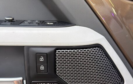Land Rover Defender II, 2021 год, 3 990 000 рублей, 23 фотография