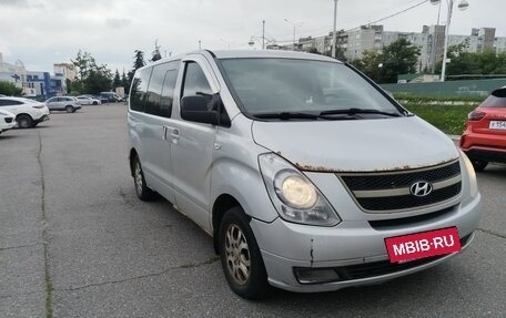 Hyundai Grand Starex Grand Starex I рестайлинг 2, 2010 год, 800 000 рублей, 3 фотография