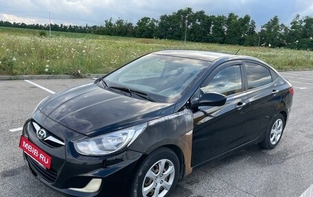 Hyundai Solaris II рестайлинг, 2013 год, 555 000 рублей, 15 фотография