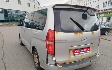 Hyundai Grand Starex Grand Starex I рестайлинг 2, 2010 год, 800 000 рублей, 7 фотография