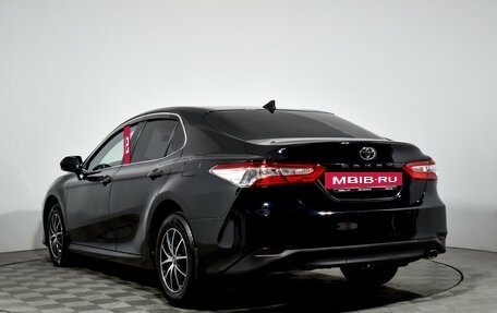 Toyota Camry, 2020 год, 1 950 000 рублей, 8 фотография