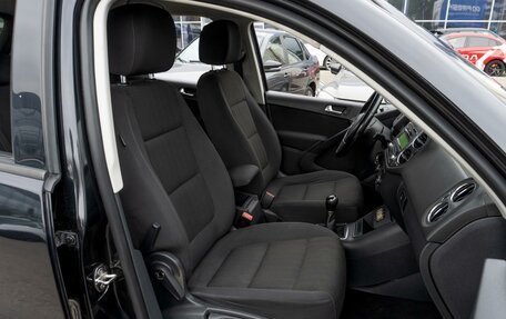 Volkswagen Tiguan I, 2012 год, 1 029 000 рублей, 19 фотография