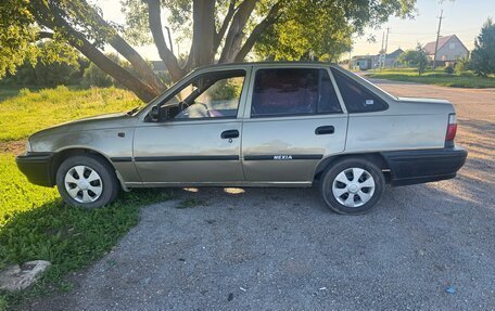Daewoo Nexia I рестайлинг, 2007 год, 100 000 рублей, 3 фотография