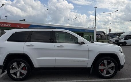 Jeep Grand Cherokee, 2016 год, 3 000 000 рублей, 2 фотография