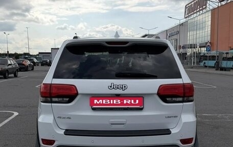 Jeep Grand Cherokee, 2016 год, 3 000 000 рублей, 4 фотография
