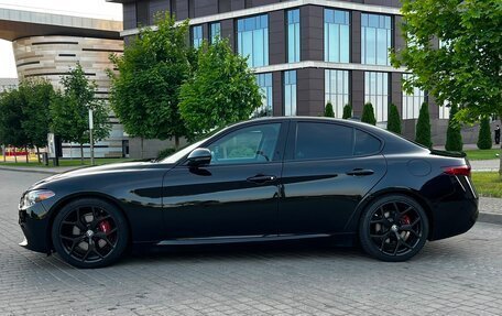 Alfa Romeo Giulia II, 2019 год, 1 750 000 рублей, 4 фотография