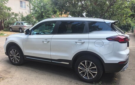 Geely Atlas, 2023 год, 2 100 000 рублей, 2 фотография