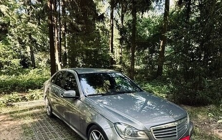 Mercedes-Benz C-Класс, 2011 год, 1 430 000 рублей, 2 фотография