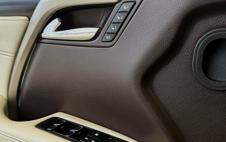 Lexus RX IV рестайлинг, 2016 год, 3 390 000 рублей, 11 фотография