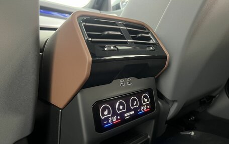 BMW 5 серия, 2025 год, 9 765 000 рублей, 15 фотография