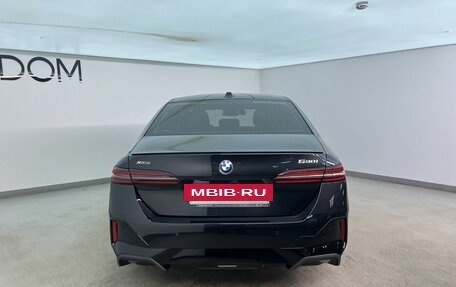 BMW 5 серия, 2025 год, 9 765 000 рублей, 4 фотография