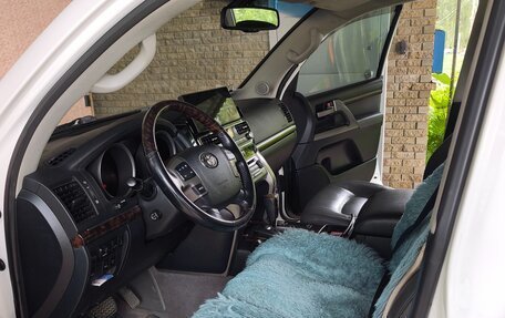 Toyota Land Cruiser 200, 2010 год, 3 100 000 рублей, 12 фотография