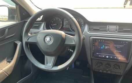 Skoda Rapid I, 2015 год, 860 000 рублей, 16 фотография