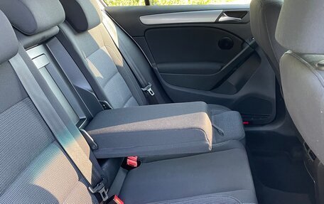 Volkswagen Golf VI, 2012 год, 1 100 000 рублей, 27 фотография