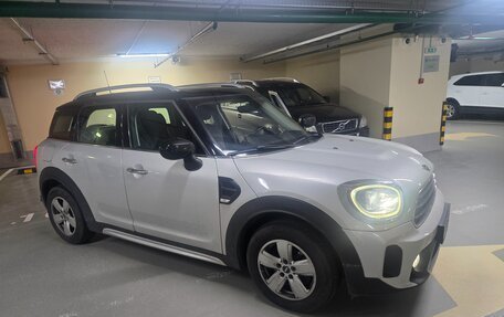 MINI Countryman II (F60), 2020 год, 2 800 000 рублей, 2 фотография