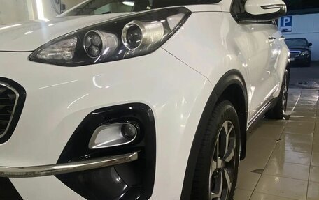 KIA Sportage IV рестайлинг, 2020 год, 2 450 000 рублей, 4 фотография