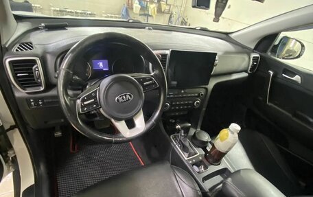 KIA Sportage IV рестайлинг, 2020 год, 2 450 000 рублей, 12 фотография