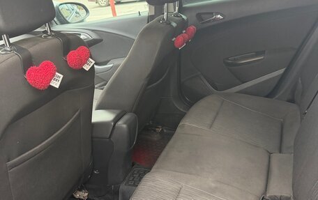 Opel Astra J, 2013 год, 650 000 рублей, 11 фотография