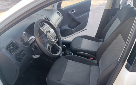 Volkswagen Polo VI (EU Market), 2013 год, 850 000 рублей, 6 фотография