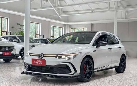 Volkswagen Golf VIII, 2023 год, 2 199 999 рублей, 1 фотография